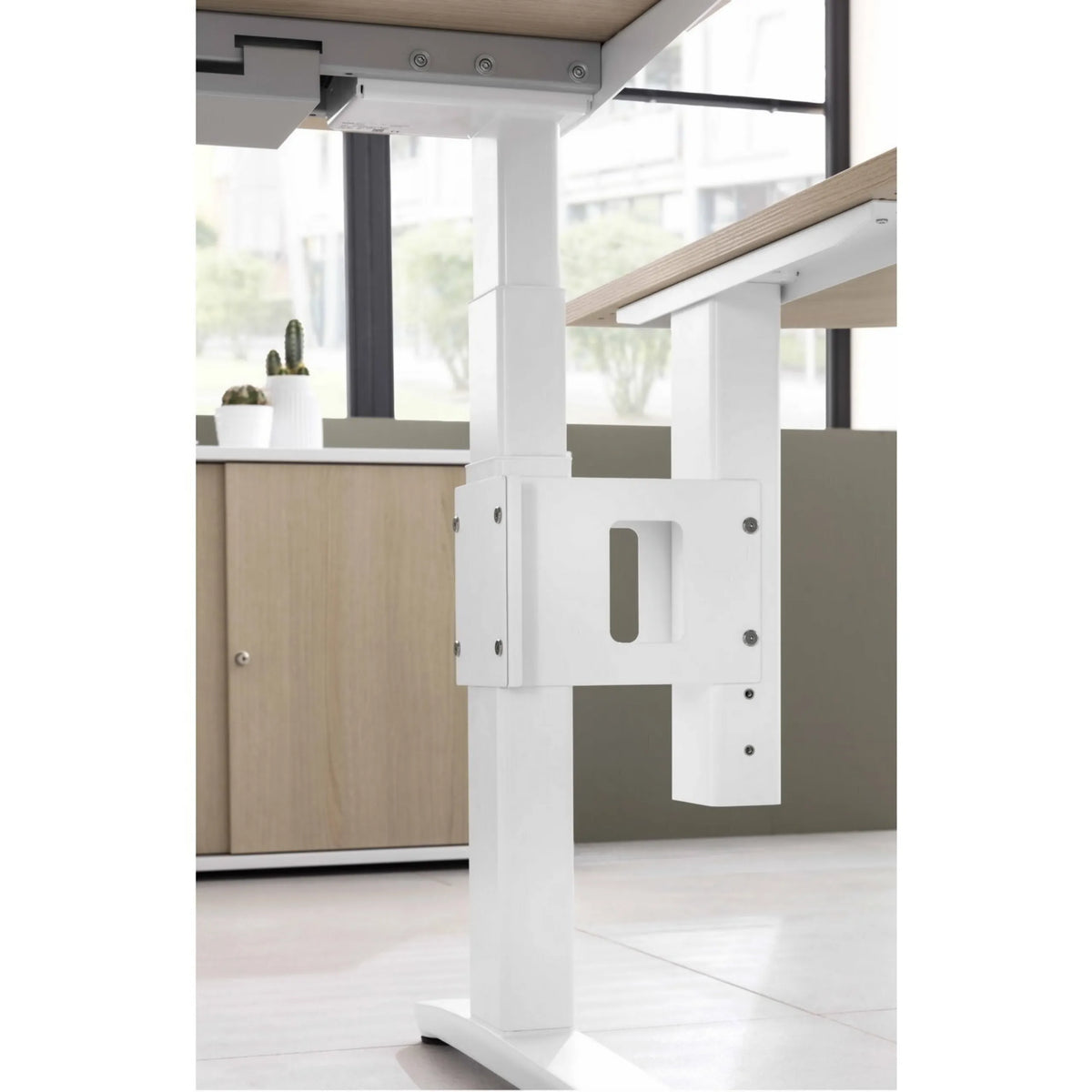 Weiße Konsole mit Stützfuß der Anbauplatte LA92 C von hjh OFFICE PRO