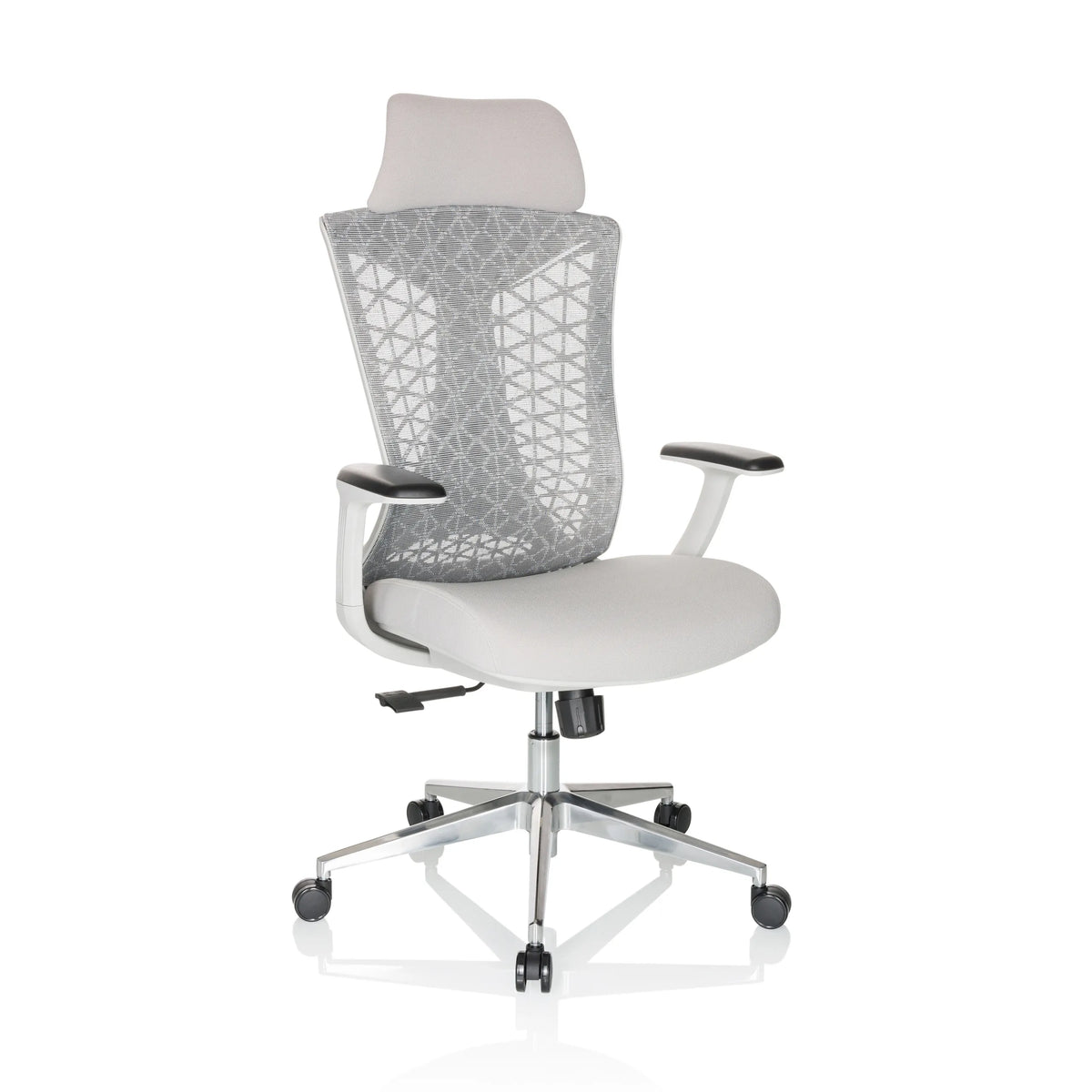 Grauer Profi-Bürostuhl FALEO W mit Netzrücken und Fußkreuz mit fünf Rollen von hjh OFFICE – 360-Grad-Ansicht (schräge Frontansicht 30°)