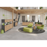 Einzelsitzmöbel FlexWall mit zwei Schubkästen in Asteiche in einer Bürolandschaft von hjh OFFICE PRO