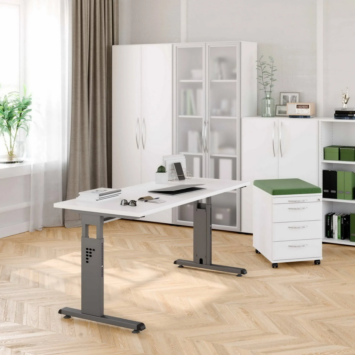 Höhenverstellbarer Schreibtisch MEGA 614 G in Weiß und Graphit mit Maßen 140 x 67 cm von hjh OFFICE PRO