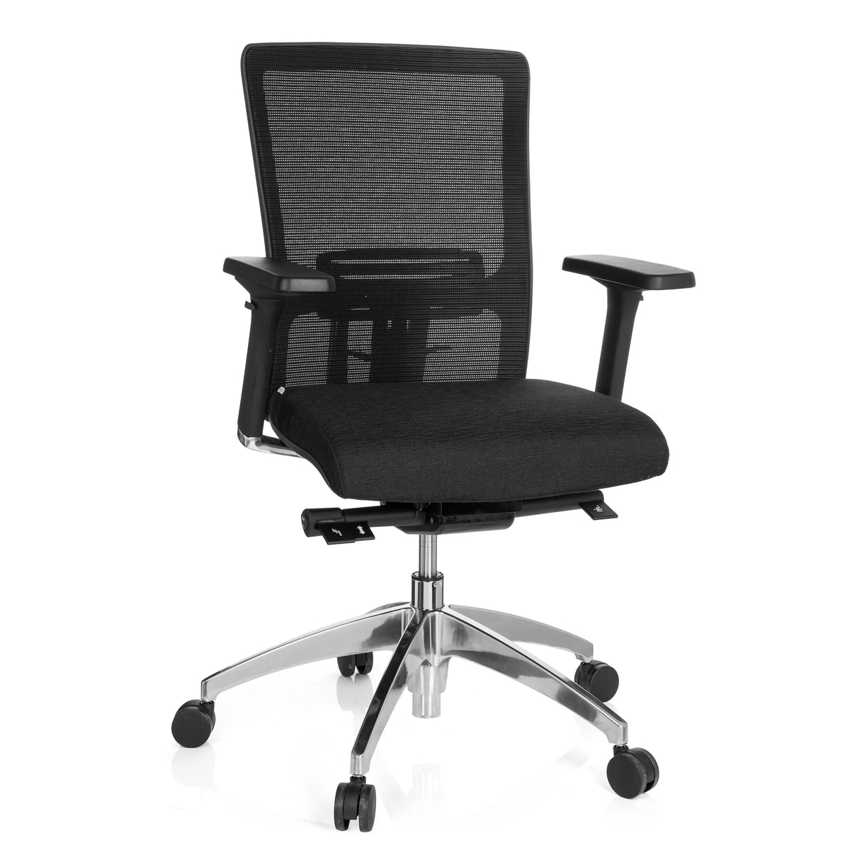 Schwarzer Profi-Bürostuhl ASTRA BASE N mit Netzrücken und glänzendem Fußkreuz mit fünf Rollen von hjh OFFICE – 360-Grad-Ansicht (Frontansicht 20°)