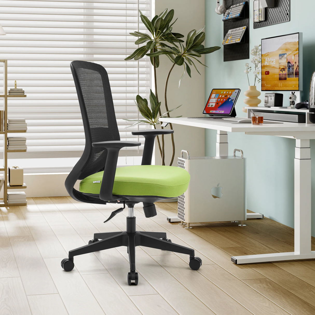 Homeoffice-Bürostuhl Sedito in Schwarz und Grün mit Netzrückenlehne von hjh OFFICE