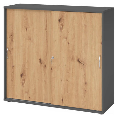 Schiebetürenschrank BETA S 1753S in Asteiche mit graphitgrauem Korpus und Bogengriffen von hjh OFFICE PRO